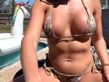 Pool day!! Dazeydo's room #fit #new #wet #bigboobs #ass