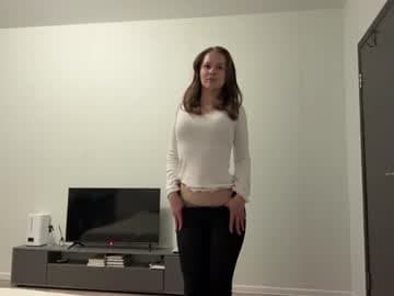 Hi, im Mia, its my first day here . Goal - unbound my pants. #new #18 #shy #bigass #teen [0 tokens remaining]