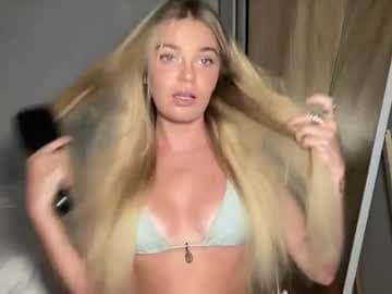 full nude? (cum show privates open) #blonde #petite #teen [0 tokens remaining]